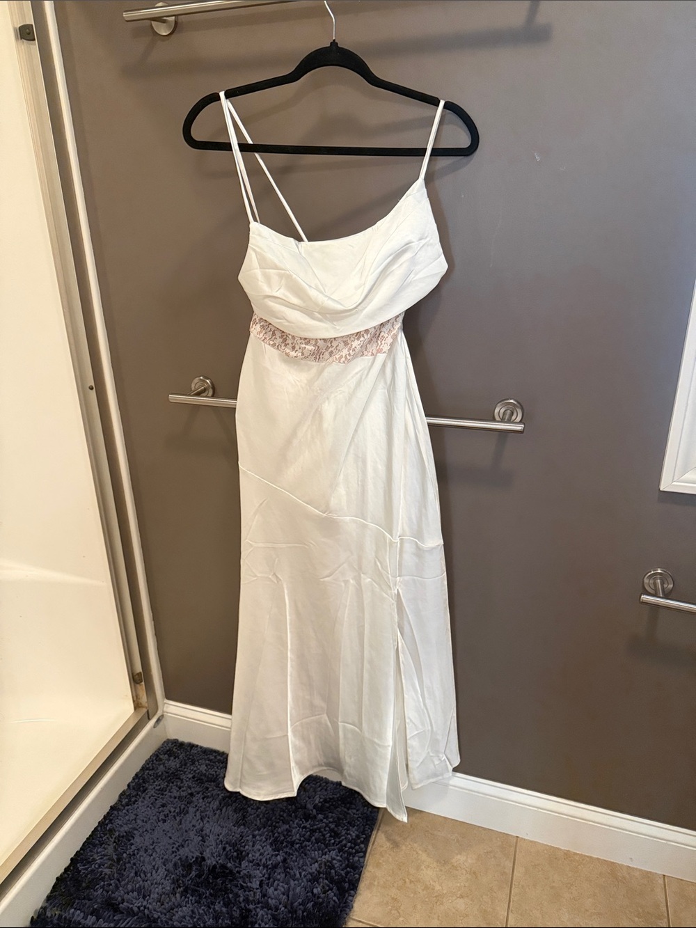 Selfie Leslie White Strapless Lace-Trim Maxi Dress